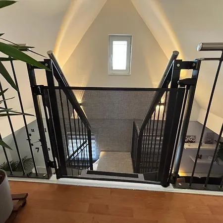 Moderne Deluxe 3-Zi Eigentums- Maisonette-Wohnung Ibm Bertrandt Mercedes Ehningen Exterior foto