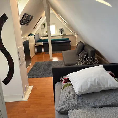 Moderne Deluxe 3-Zi Eigentums- Maisonette-Wohnung Ibm Bertrandt Mercedes Ehningen Exterior foto