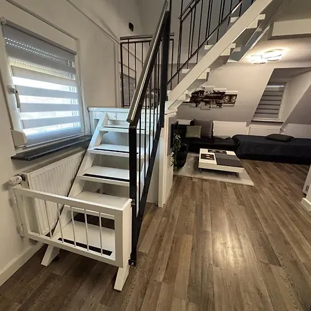 Moderne Deluxe 3-Zi Eigentums- Maisonette-Wohnung Ibm Bertrandt Mercedes Ehningen Exterior foto