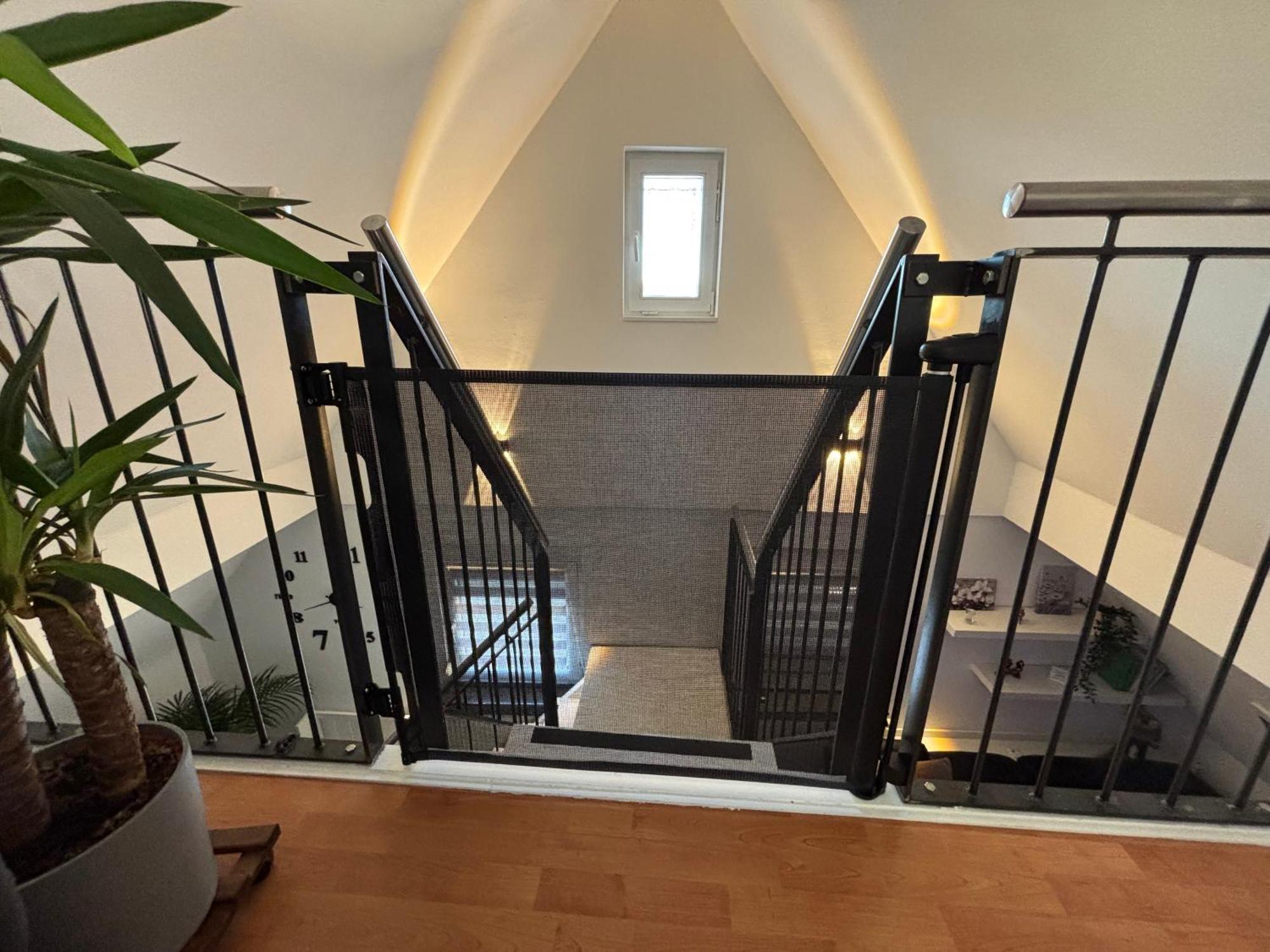 Moderne Deluxe 3-zi Eigentums- Maisonette-wohnung Ibm Bertrandt Mercedes Apartment *